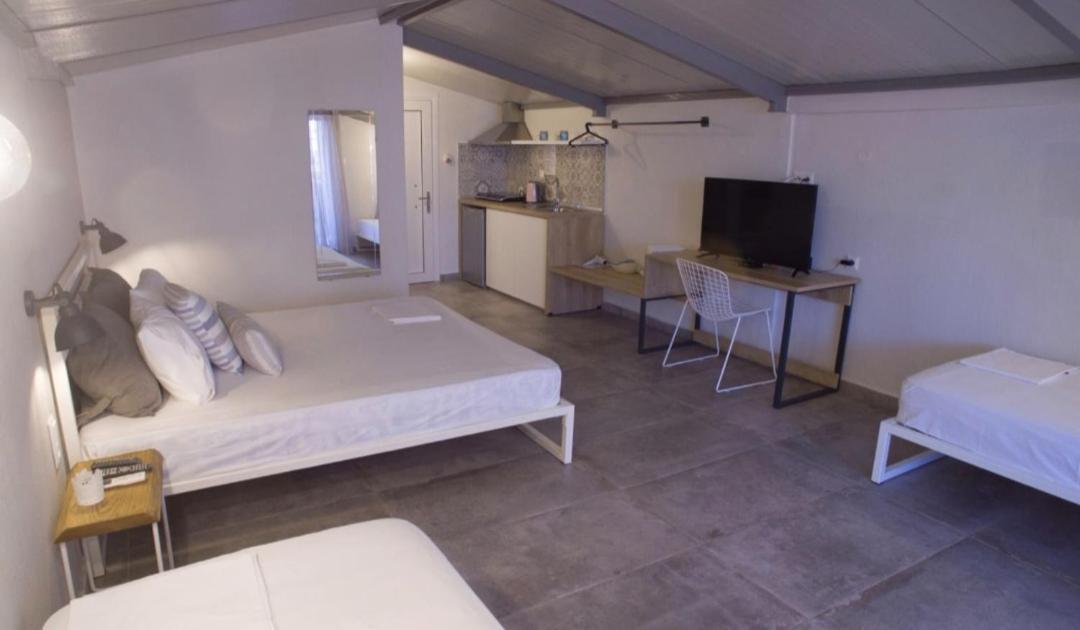 Zoe _Apartments_ 스타브로스 외부 사진
