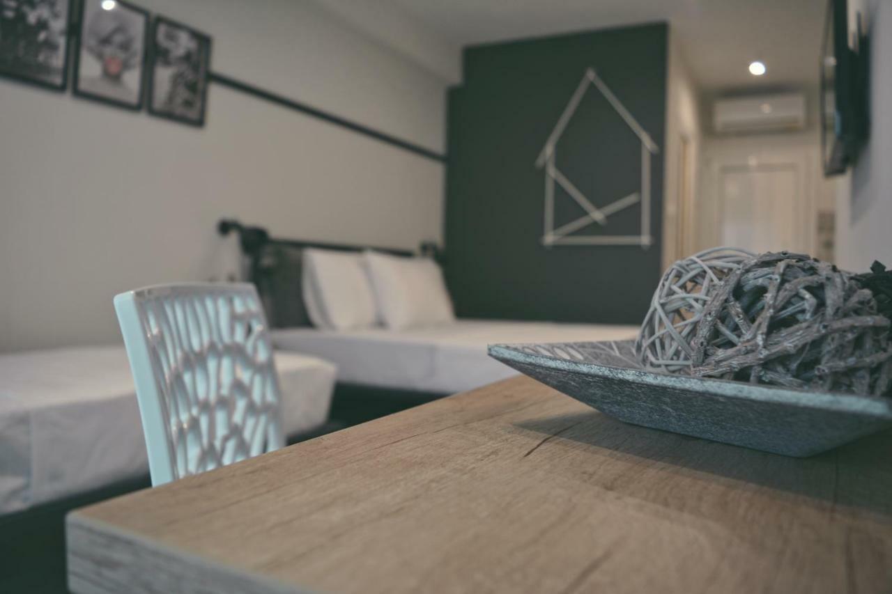 Zoe _Apartments_ 스타브로스 외부 사진