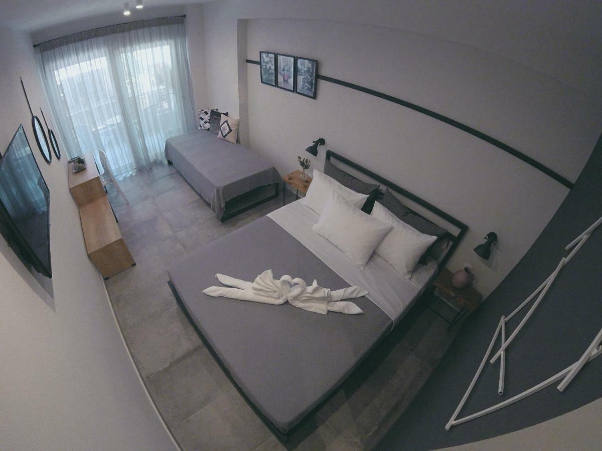 Zoe _Apartments_ 스타브로스 외부 사진